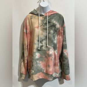 Simply Southern Women’s Light‎ Weight Hoodie Size Large New with tags!